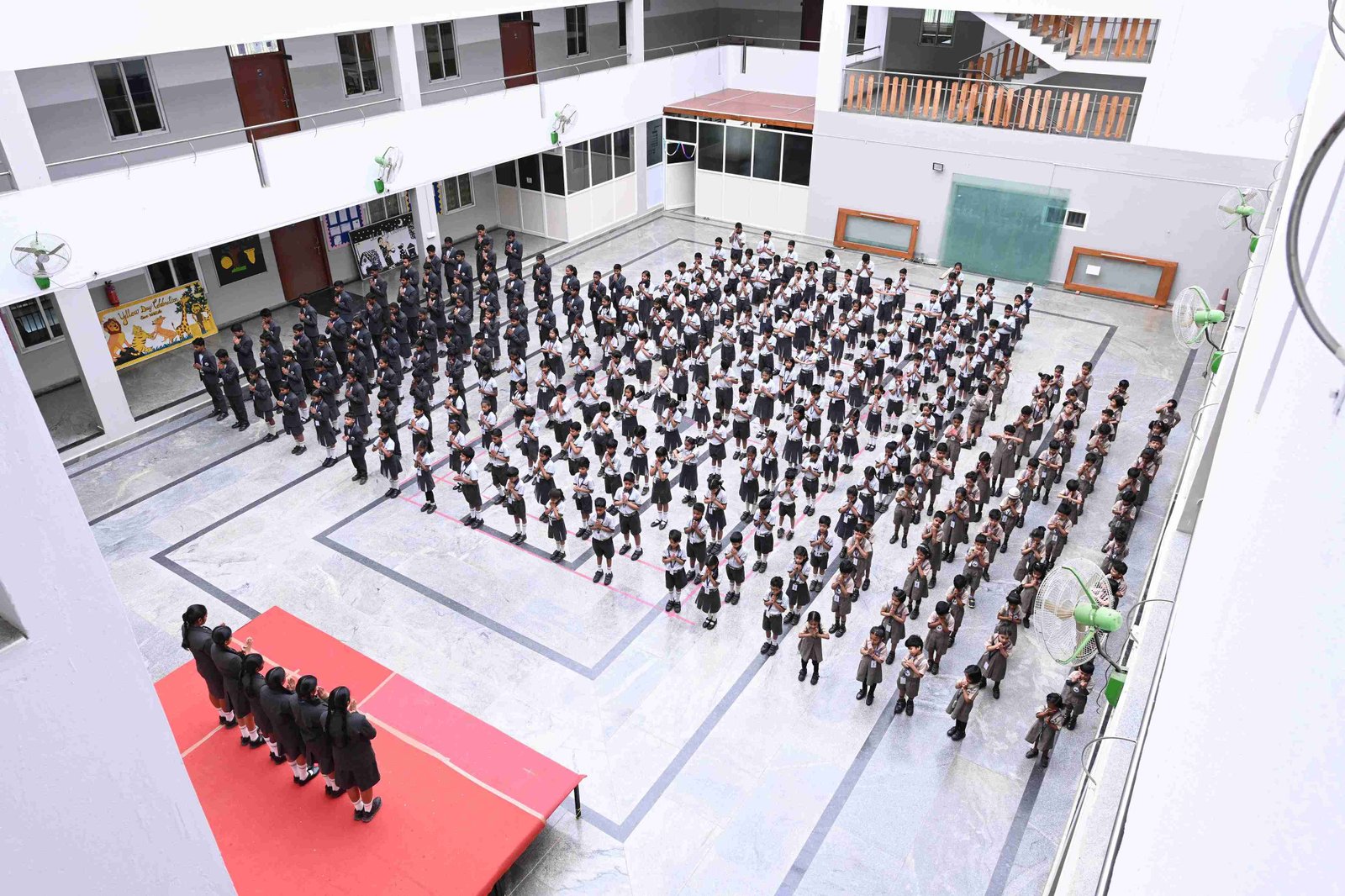 Crestwood High - Varthur