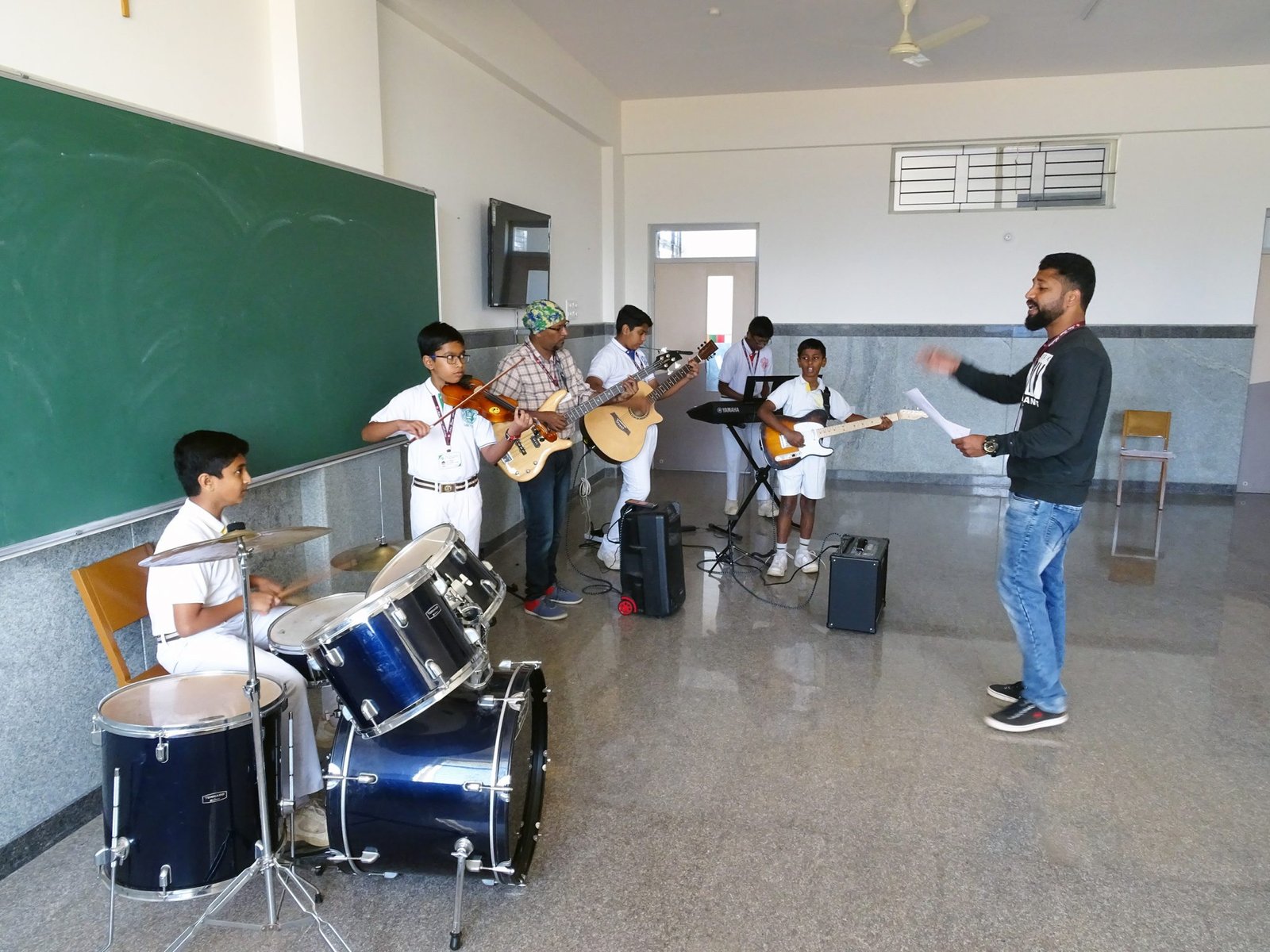 Notre Dame Academy - Huskur Road