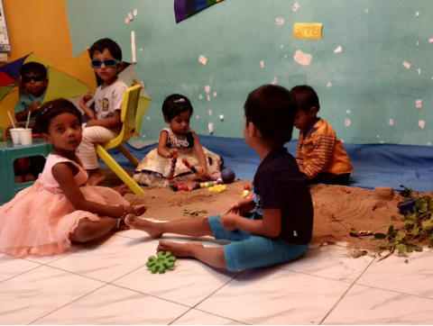 Apple Kids - Cheran Ma Nagar
