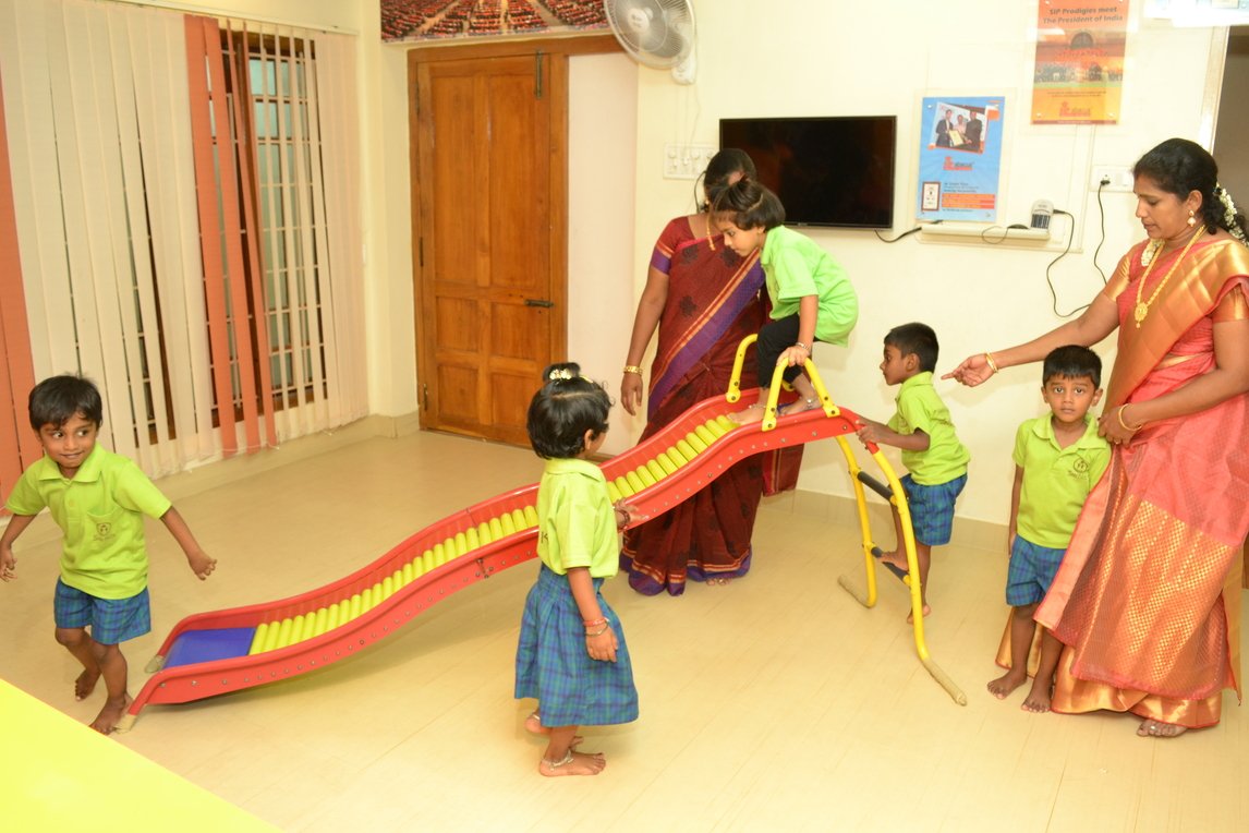 Star Kids - Valasaravakkam