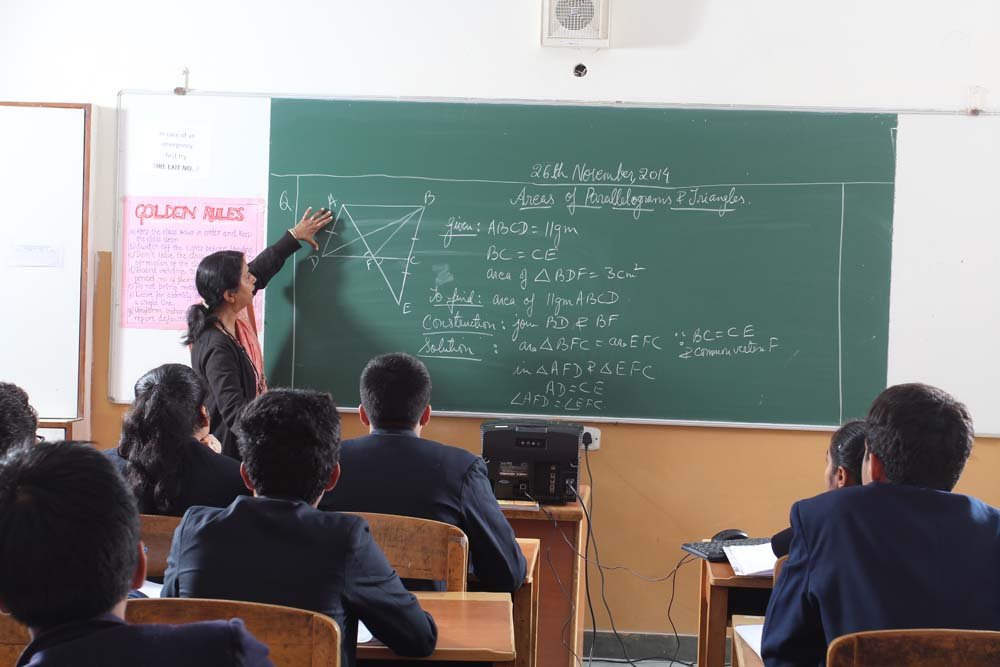 Amity International School - Mayur Vihar