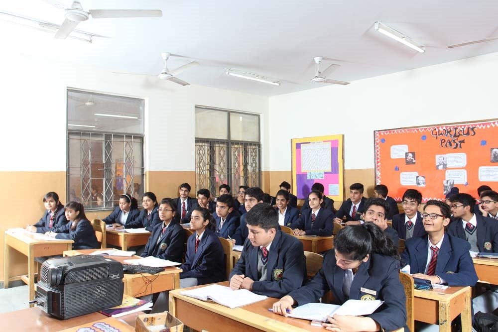 Amity International School - Mayur Vihar