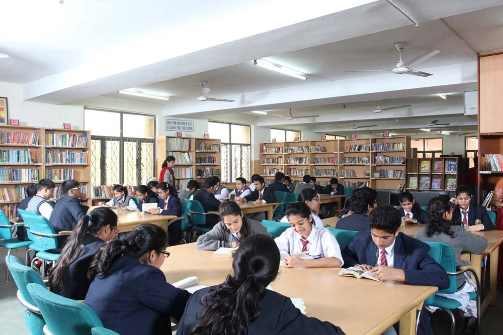 Amity International School - Mayur Vihar