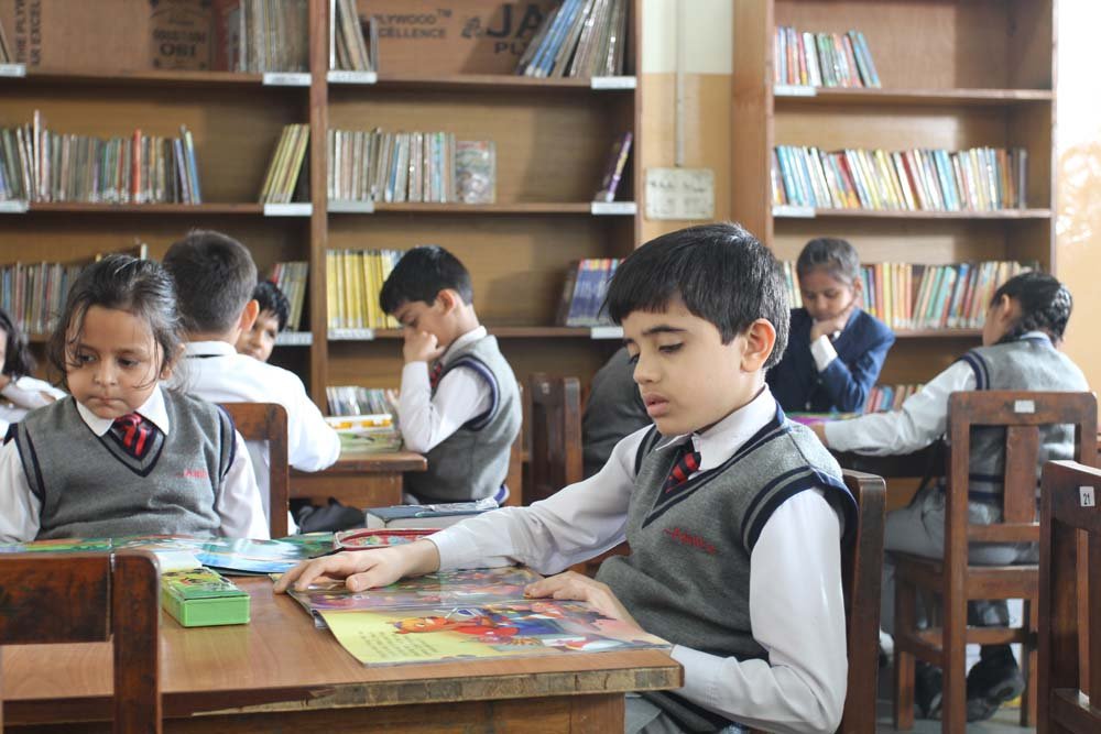 Amity International School - Mayur Vihar