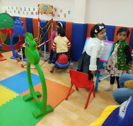 Hello Kids - Anand Vihar