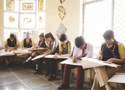 Queen Global International School - Dilshad Garden