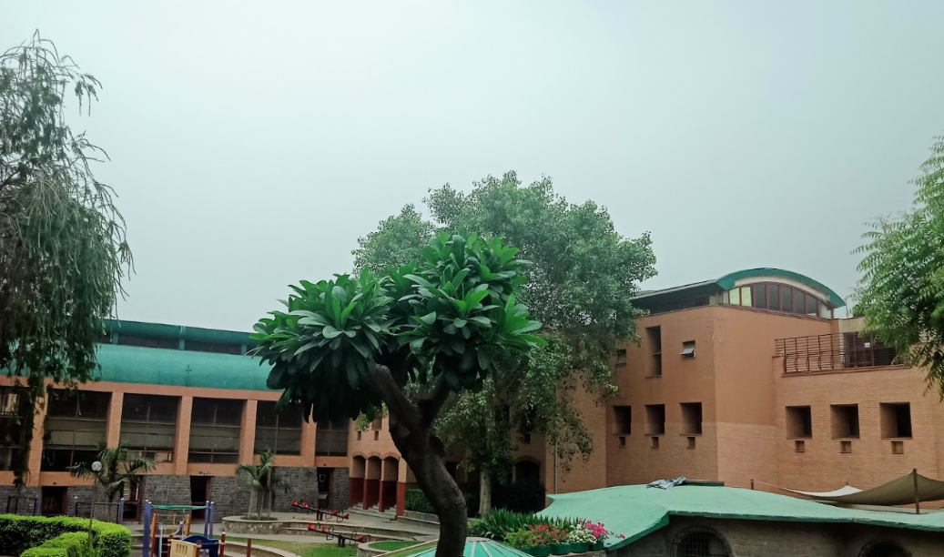 Sanskriti School - S Radhakrishna Marg