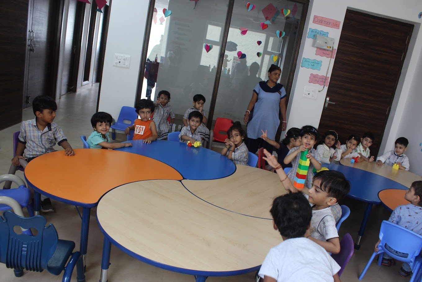 THE NAVYANDHRA SCHOOL (Jr Wing) - Sector 43