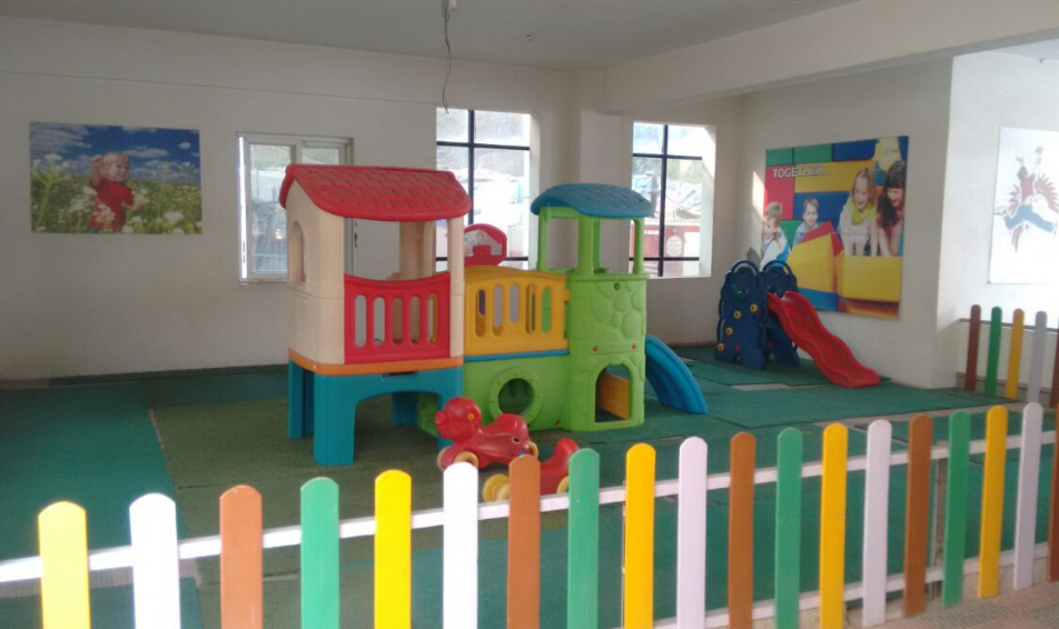 Esperanza Preschool & 24x7 Childcare - Miyapur