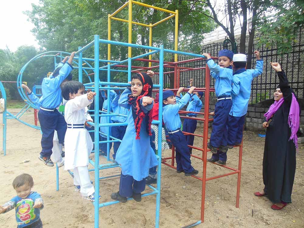Hidayah Islamic International School - Bahadurpura