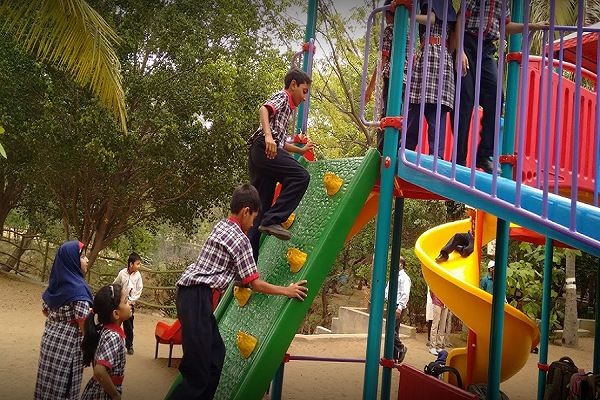 Ideal International School - Toli Chowki