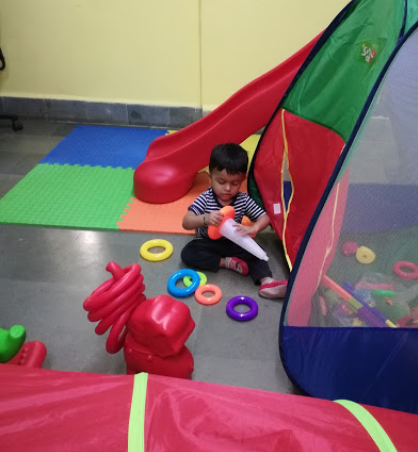 Hello kids - Dahisar East