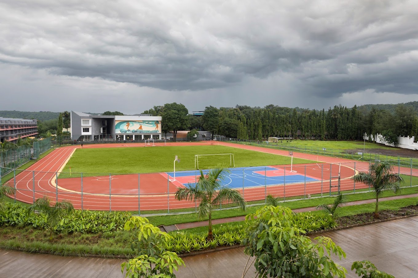 Holy Writ High School And Junior College - Badlapur