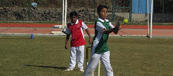 Holy Writ High School And Junior College - Badlapur