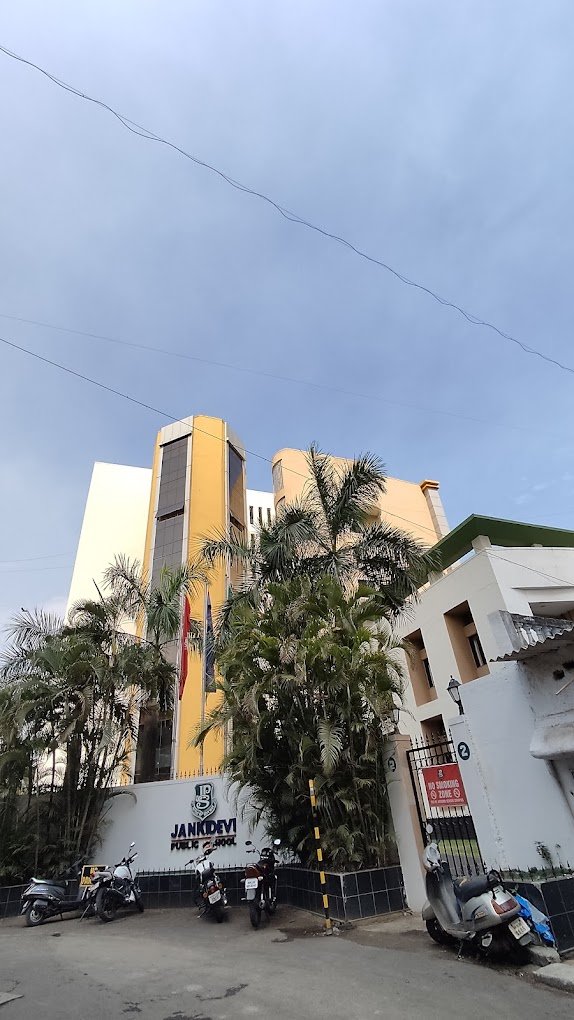 Jankidevi Public School. - Andheri West