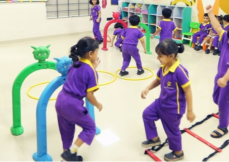 Kangaroo kids - Azad Nagar