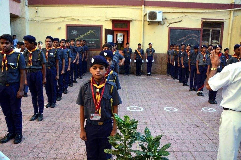Marwari Commercial High School & Junior College - Kalbadevi
