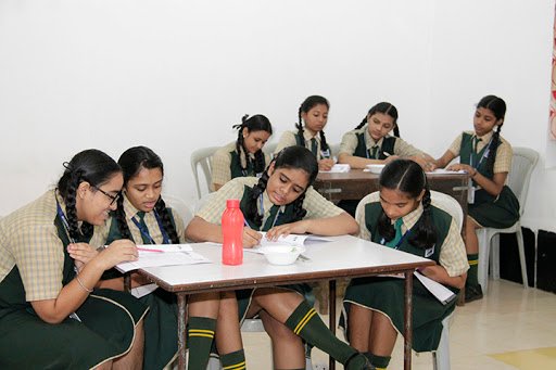 Modern English School - Chembur