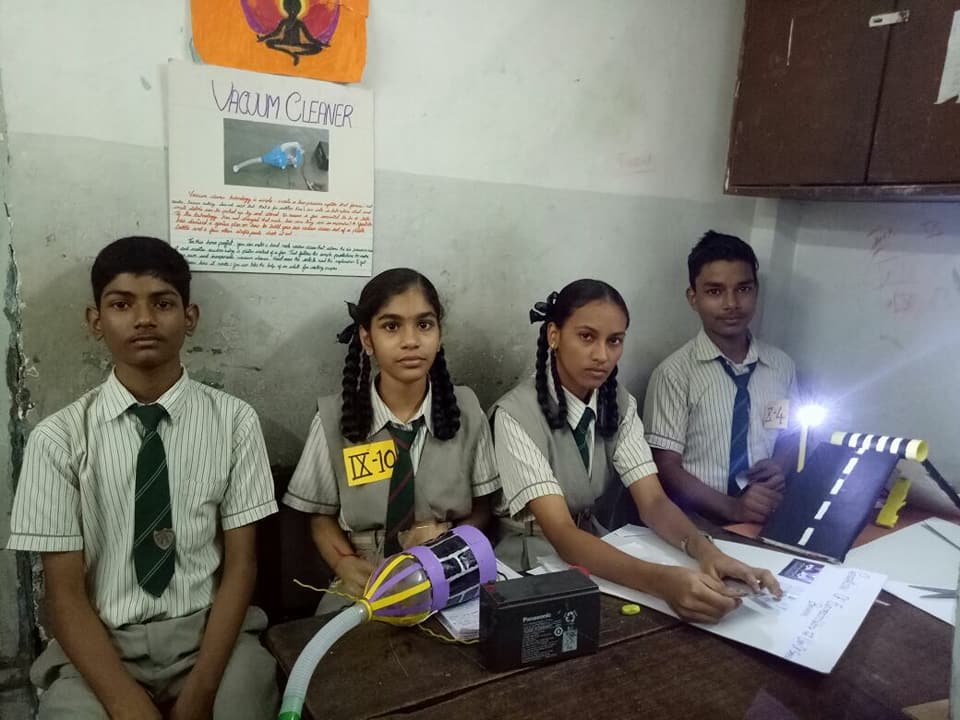 New Model English High School - Chembur