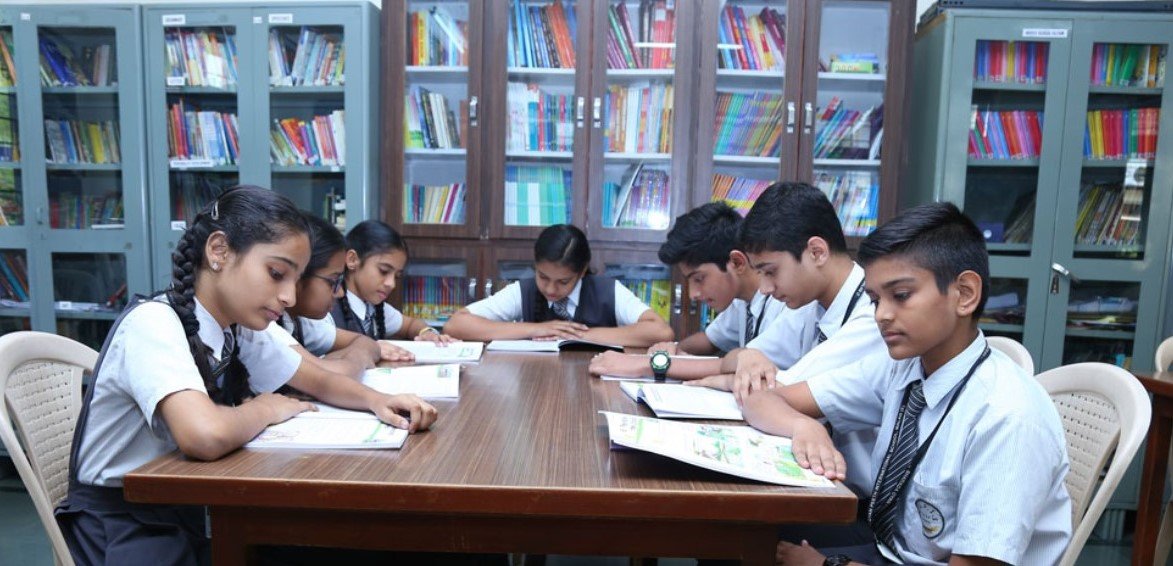 Sharada Gyan Peeth International School - Malad East