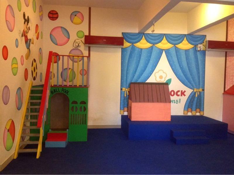 Shemrock - Thane West