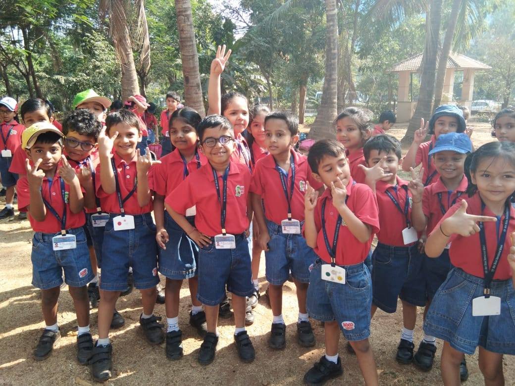 Shri Balaji International School - Malad West