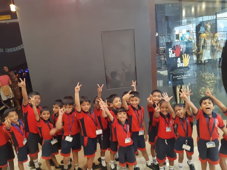 SHRI BHAIDAS DHARSIBHAI BHUTA HIGH SCHOOL - Vile Parle East