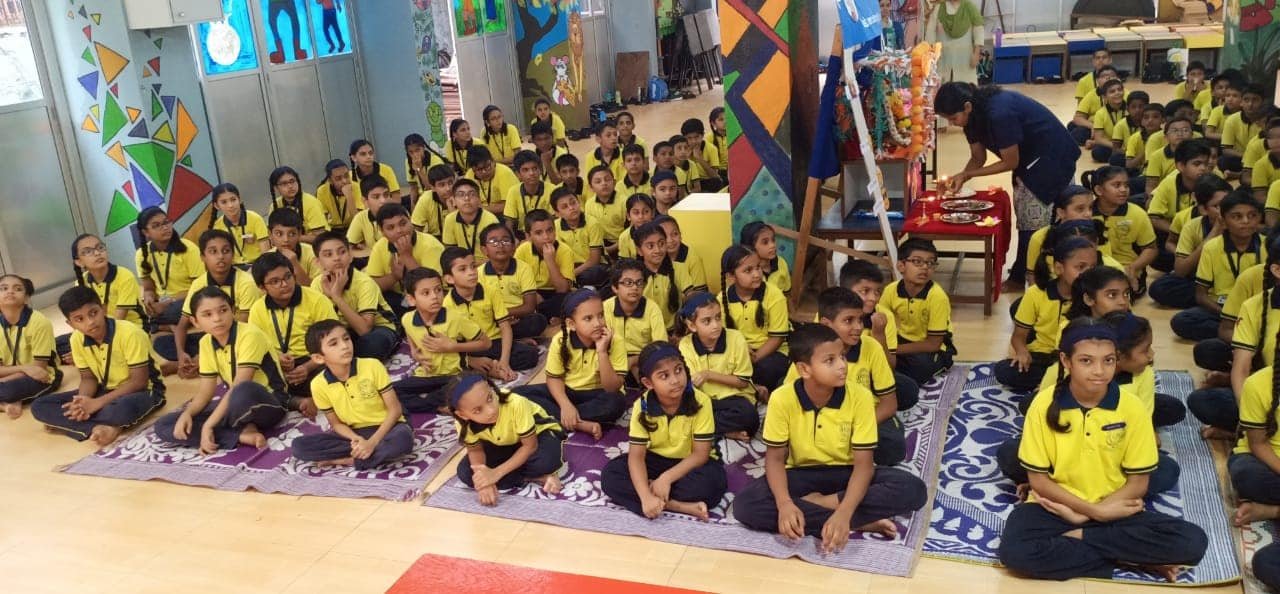 SHRI BHAIDAS DHARSIBHAI BHUTA HIGH SCHOOL - Vile Parle East