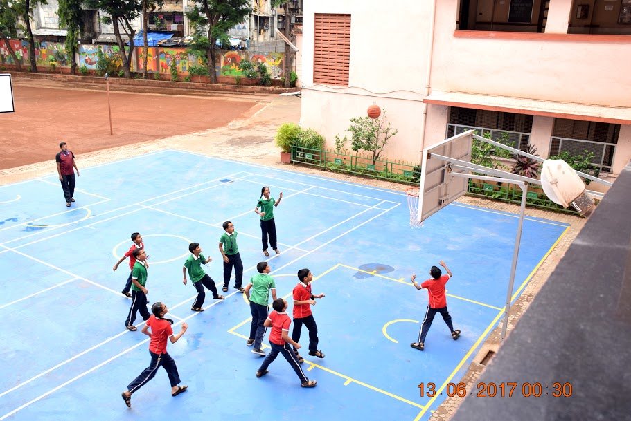 Smt. H. M. Nanavati English High School - Vile Parle East