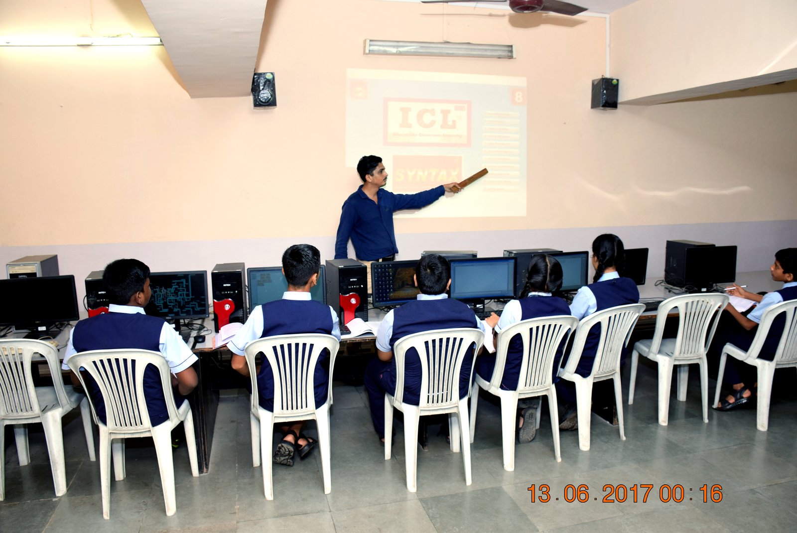 Smt. H. M. Nanavati English High School - Vile Parle East