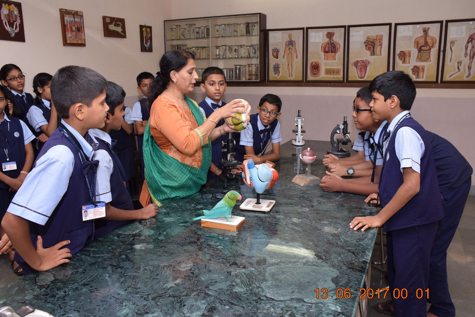 Smt. H. M. Nanavati English High School - Vile Parle East