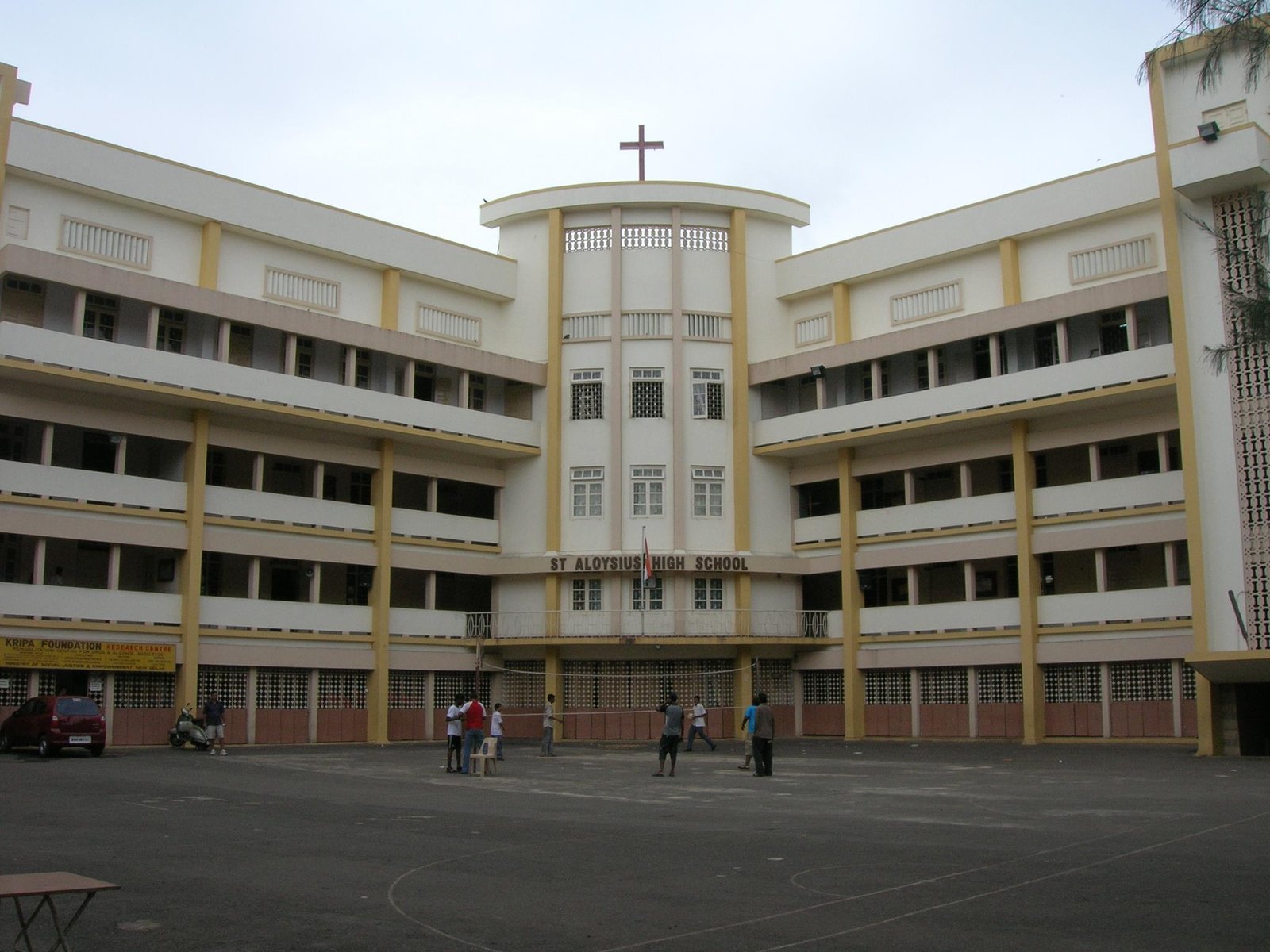 St.Aloysius High School - Bandra West