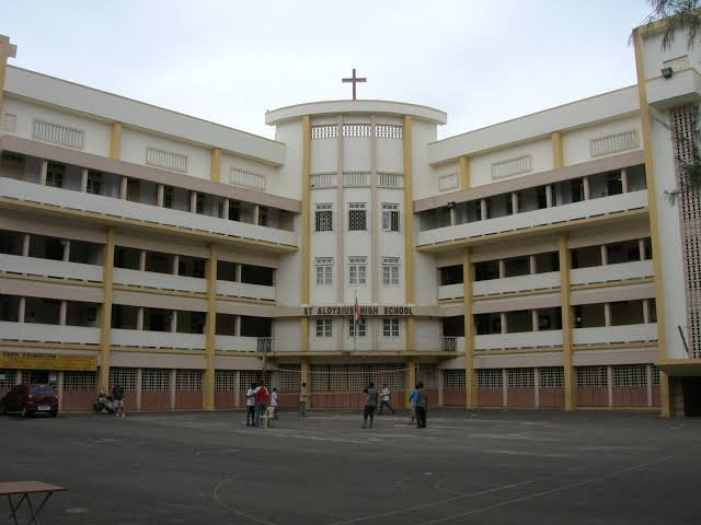 St.Aloysius High School - Bandra West