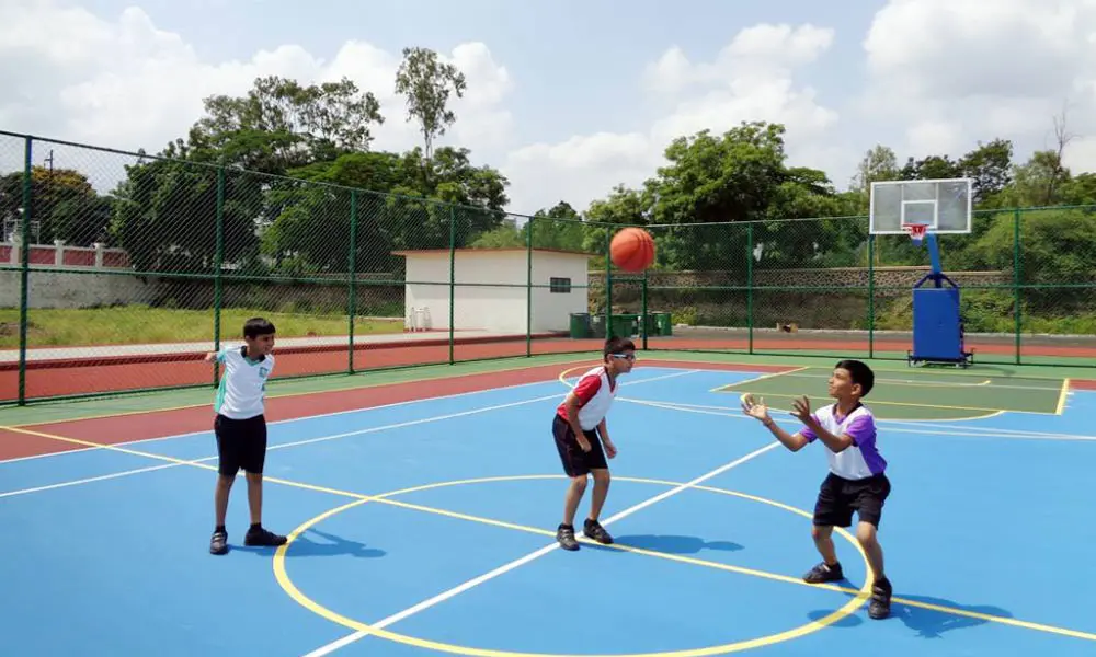 The Universal School, Tardeo - Tardeo