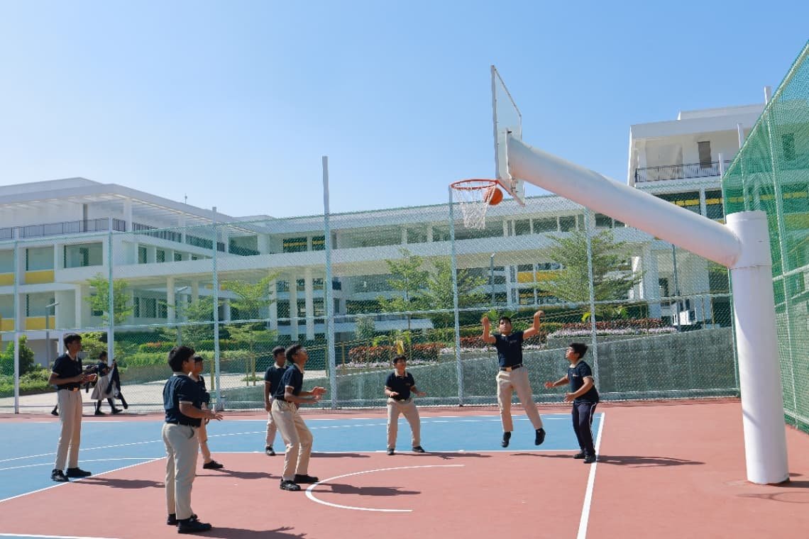 AVN Lakefield Global School