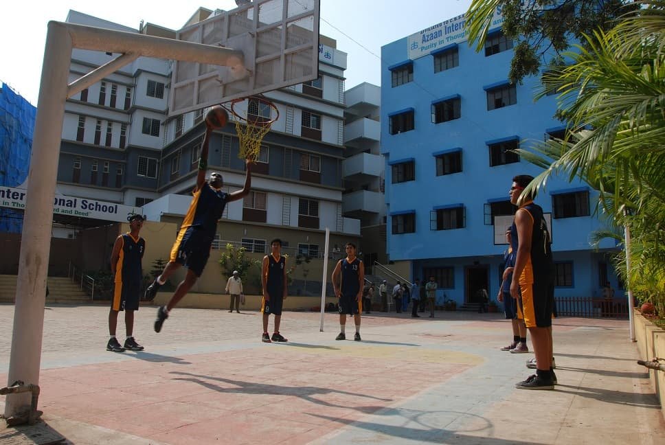 Azaan International School