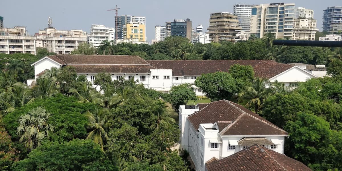 Bai Avabai Framji Petit Girls' High School