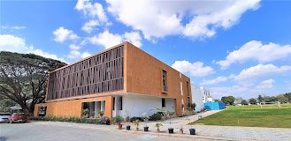Basil Woods International School