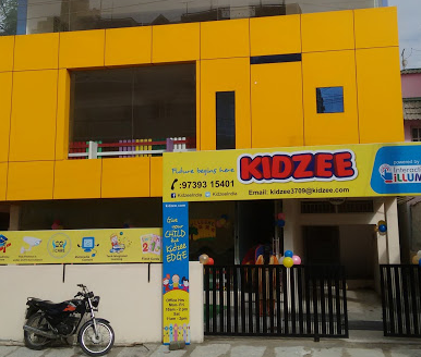 Bees School