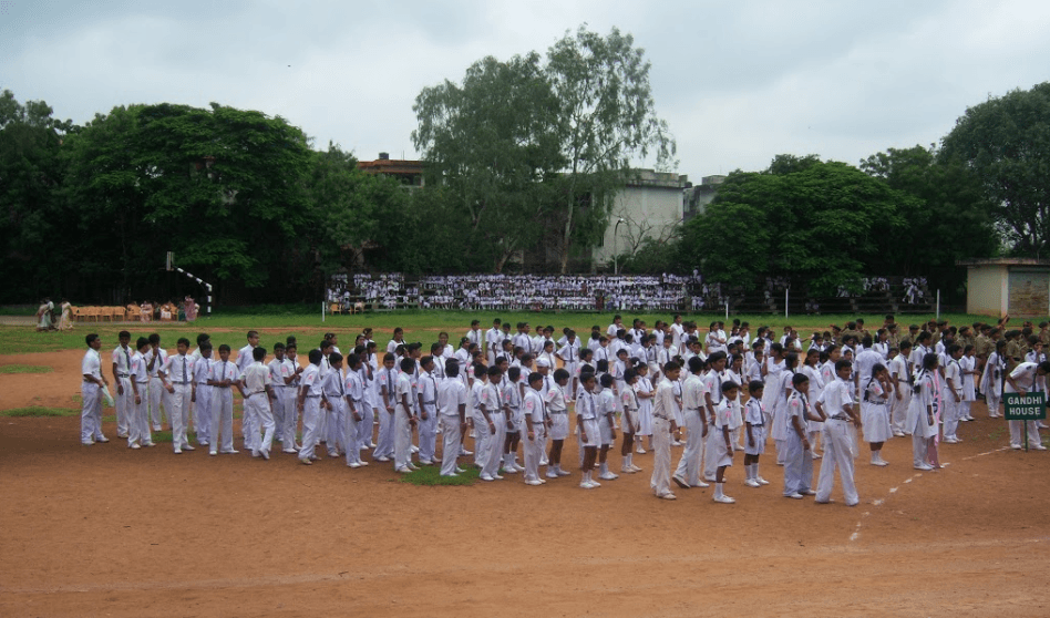Defense Laboratories School