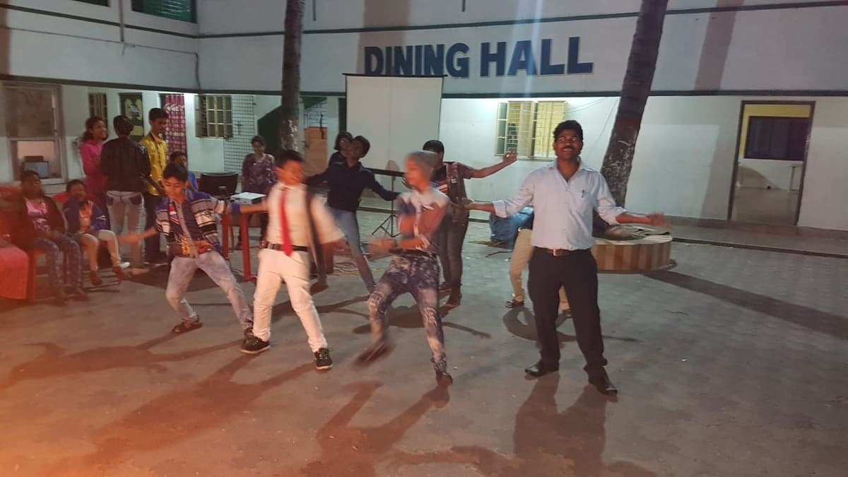 Douglas Memorial Higher Secondary School