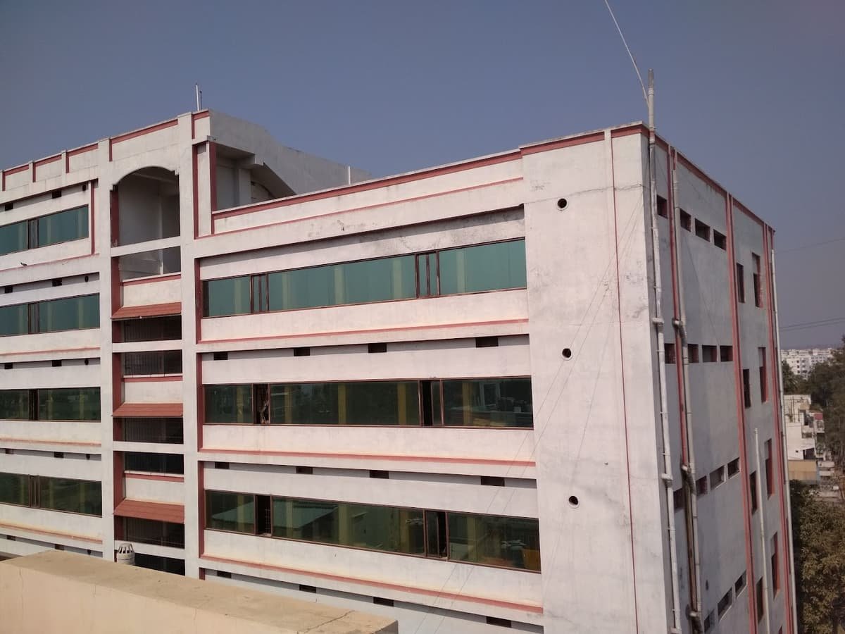 Dr. KKR's Gowtham School