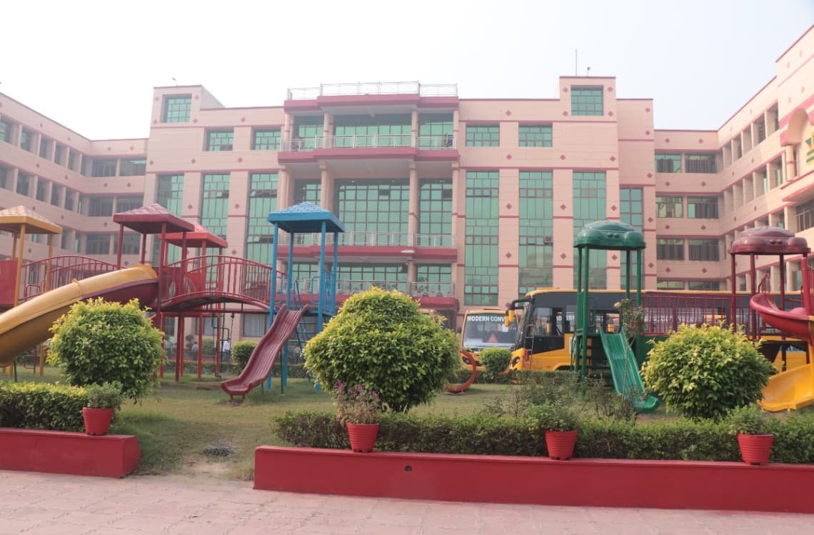 Footprints: Play School & Day Care Creche, Preschool in Sector 3 Dwarka, Delhi