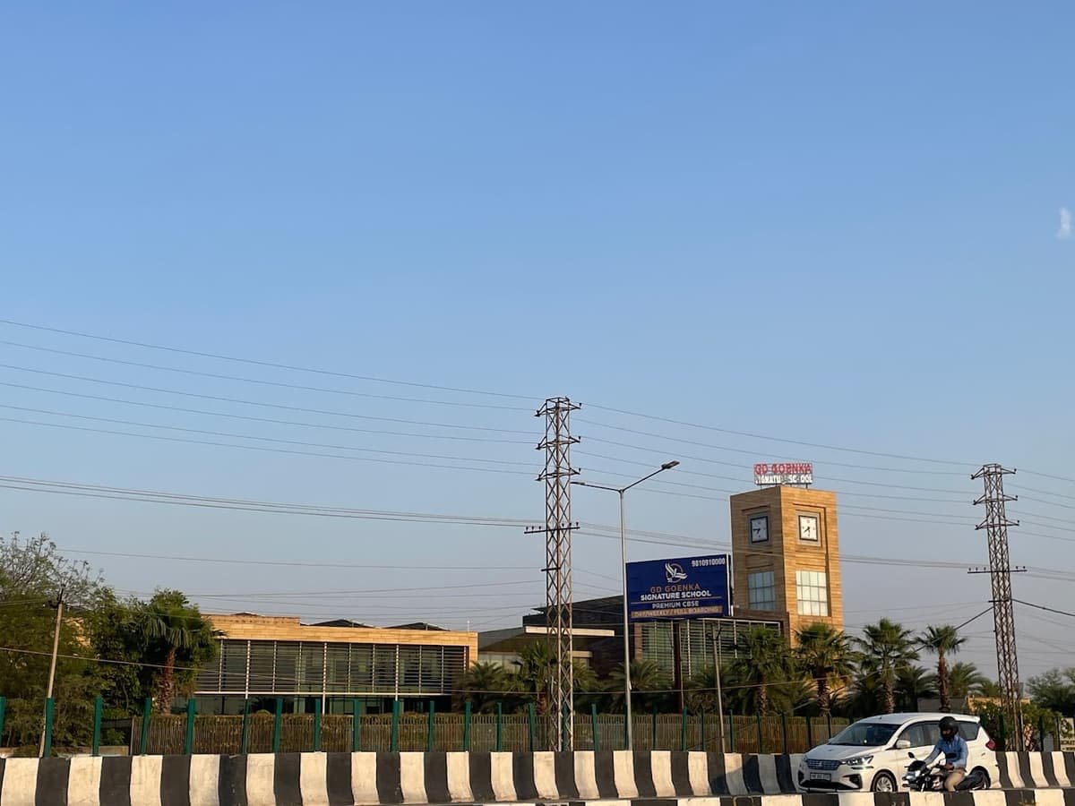 GD GOENKA SIGNATURE SCHOOL