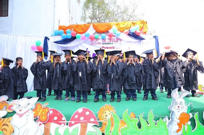 Glorium School