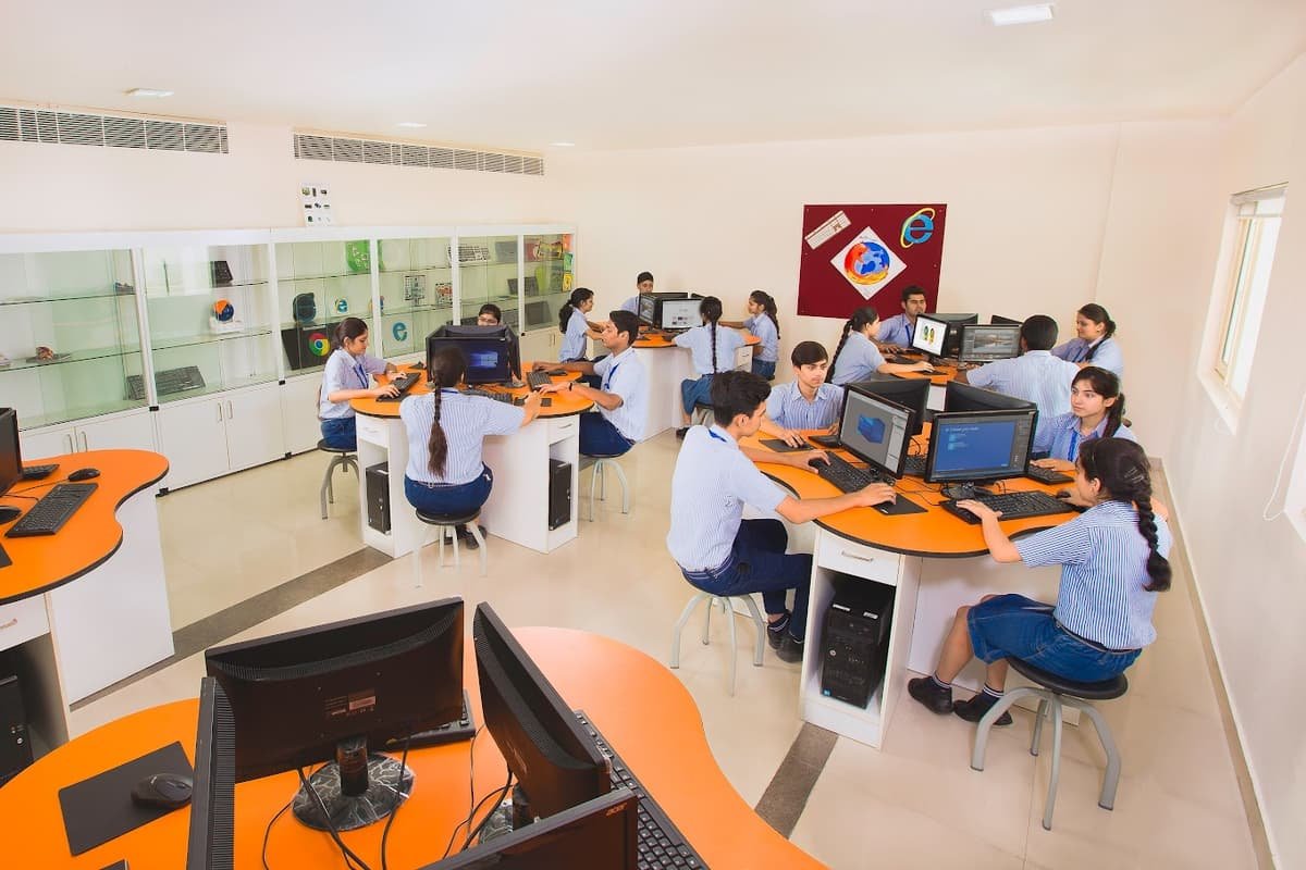 Grand Columbus International School