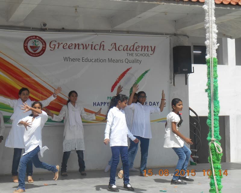 Greenwich Academy The School