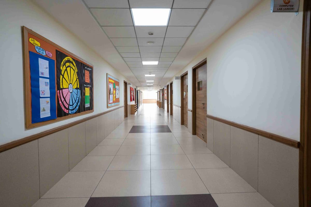 Heritage Xperiential Learning School, Noida