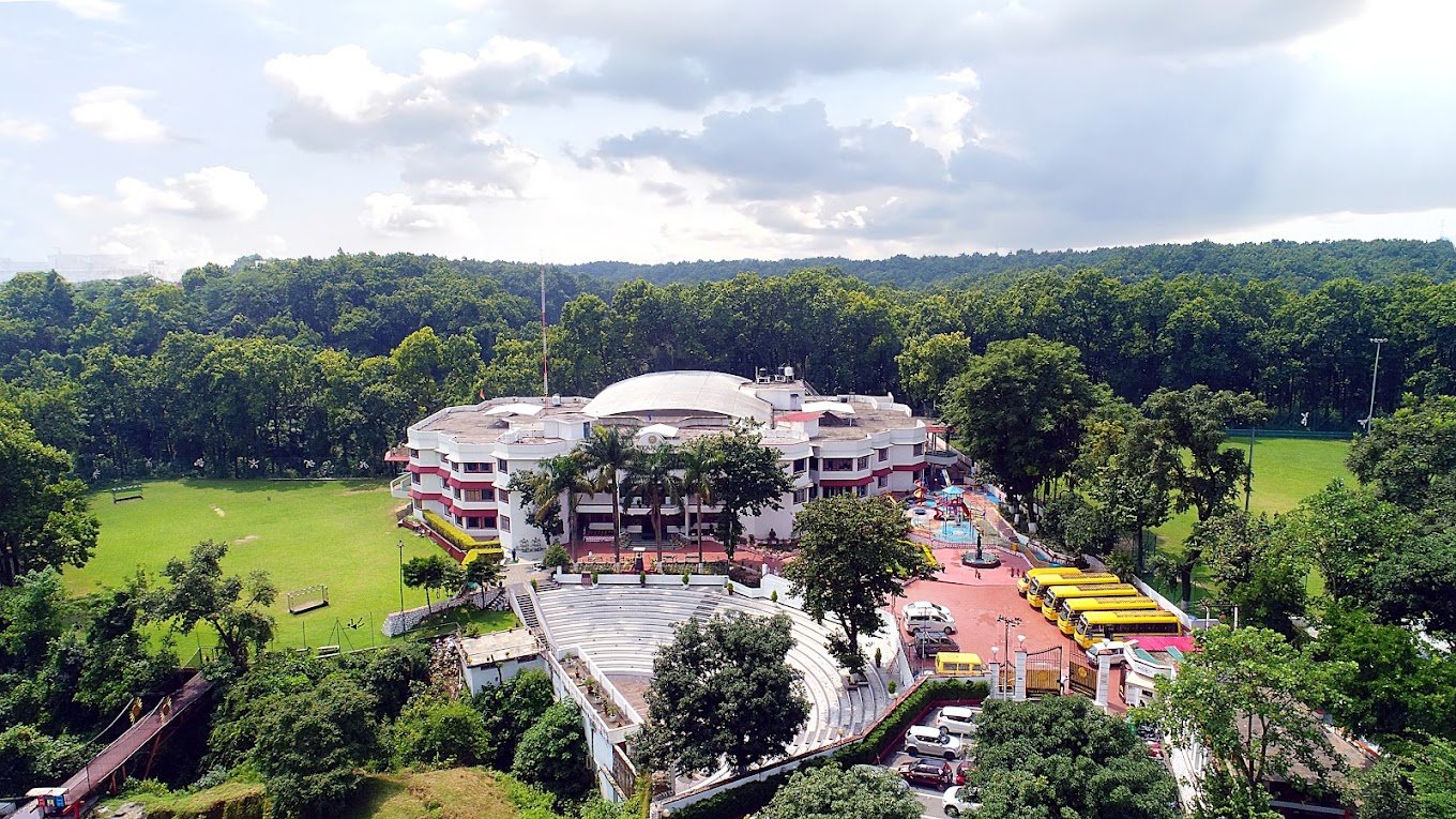 HI Q International Academy