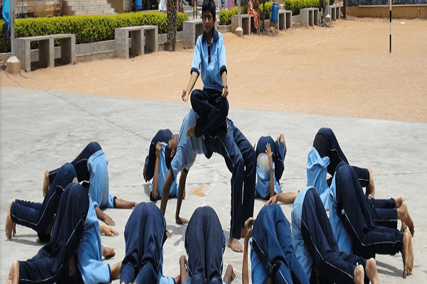 Hitech Modern Residential High School